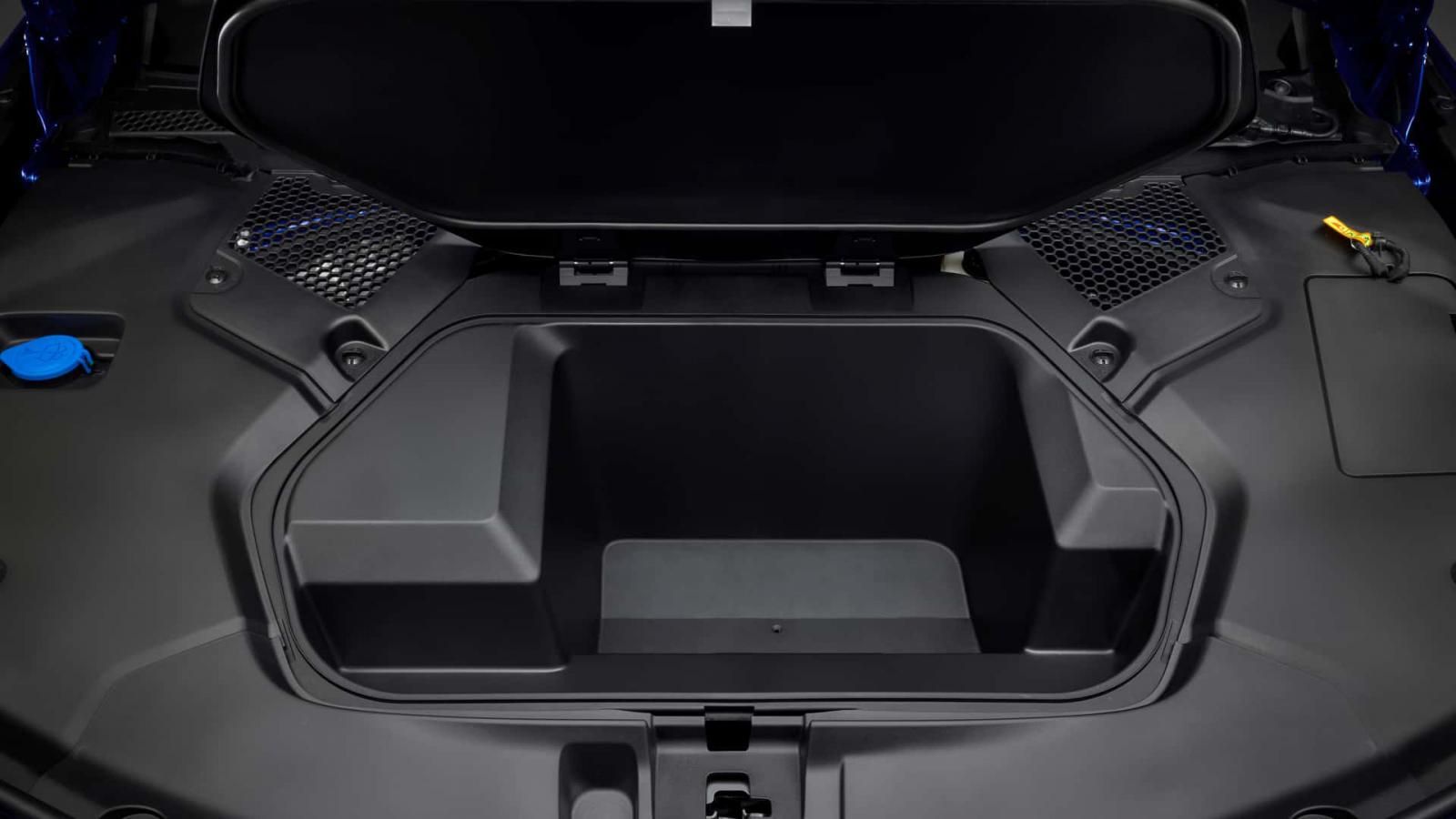 Νέα BMW i3: Πρεμιέρα με 469 άλογα και 900 χλμ. αυτονομία